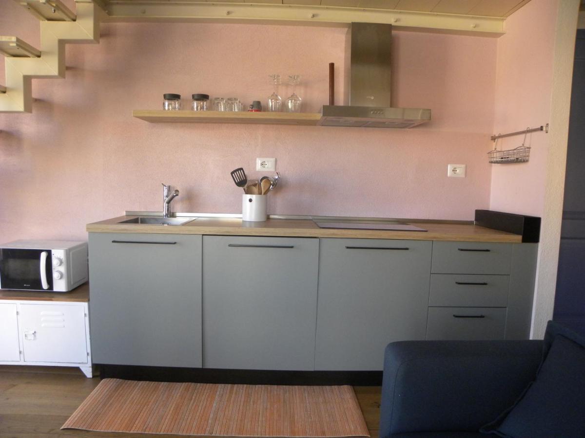 Petra Magica Apartment Сан Панталео Екстериор снимка