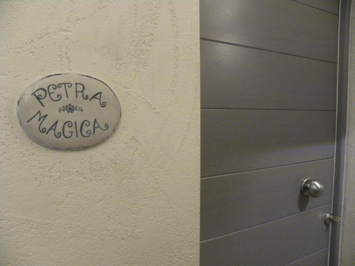 Petra Magica Apartment Сан Панталео Екстериор снимка